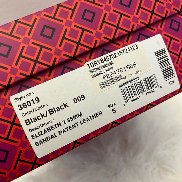 Tory Burch patent heeled sandals - Picture 5 of 5